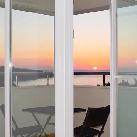 A&m Cavtat, Sunset 3 Bedrooms With Parking Appartement *