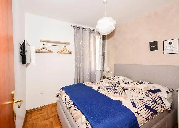 A&m Family - 3 Bedrooms And Free Parking Cavtat