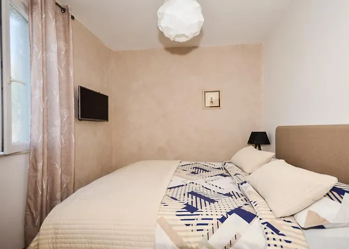 A&m Family - 3 Bedrooms And Free Parking * Cavtat