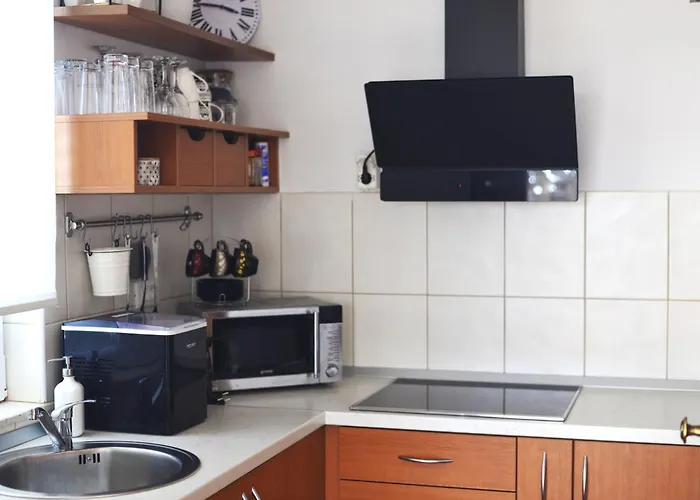 A&m Family - 3 Bedrooms And Free Parking