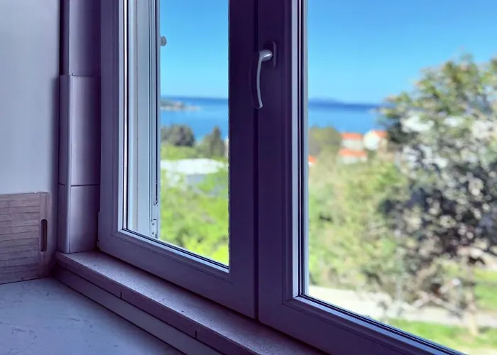 A&m Family - 3 Bedrooms And Free Parking Apartment Cavtat
